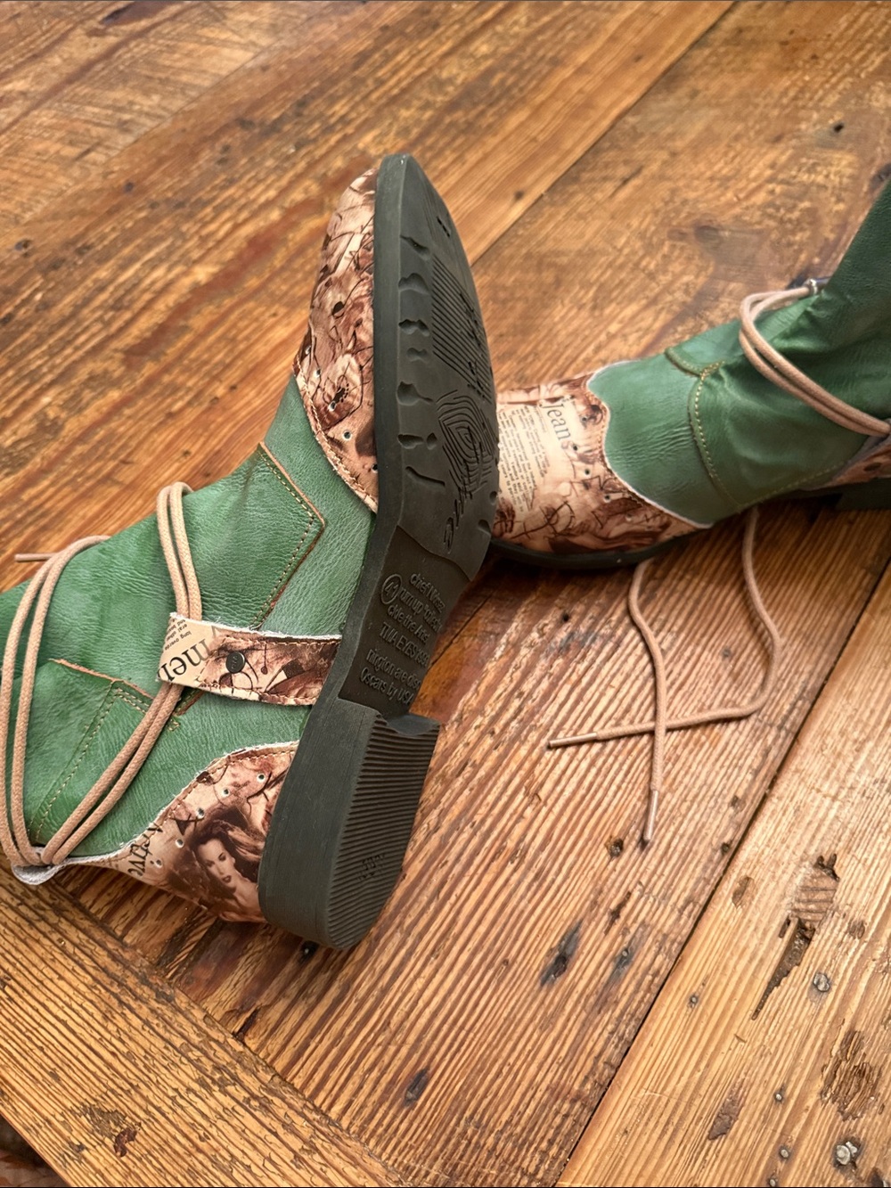 TMA.   Fabulous. AQ Green & Brown Women's Lace-Up Ankle Boots